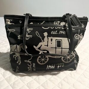 Coach - Signature Horse & Carriage Bag